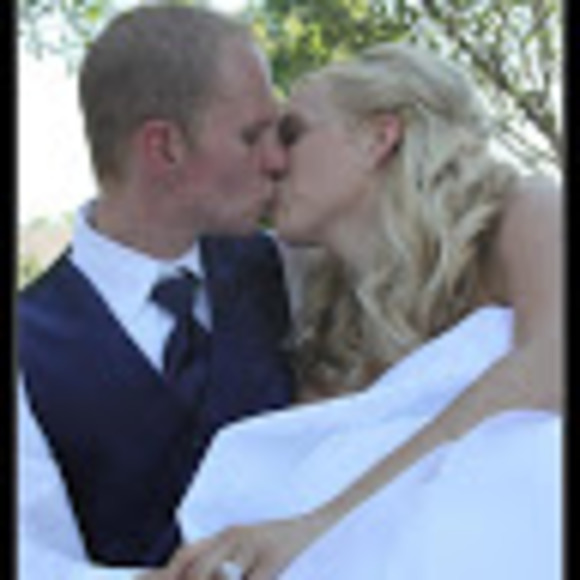 Meet your Posher, Alicia - Picture 1 of 1